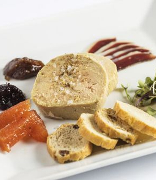 Foie Micuit con Mermelada de Naranja y Pan de Especias